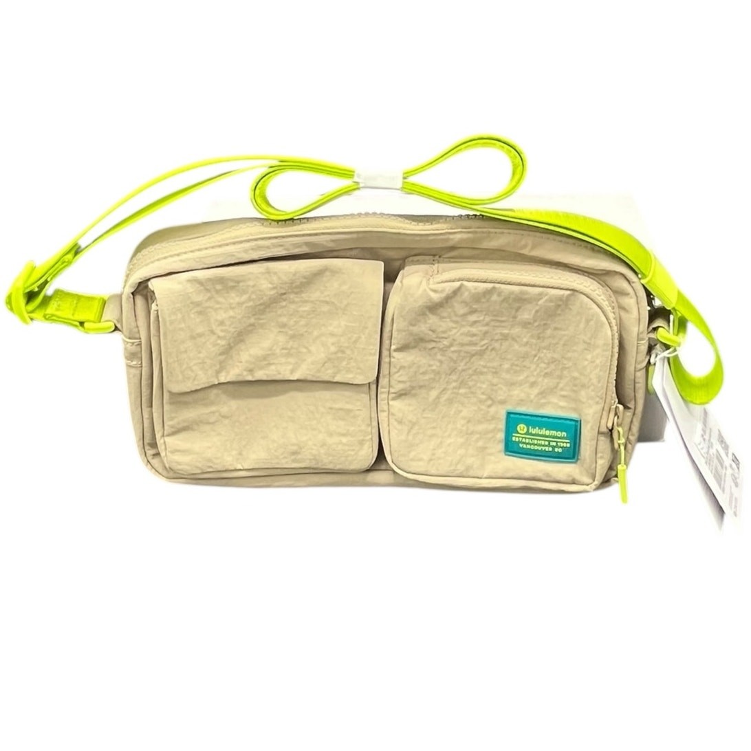 Lulmon 2.5L Crossbody Bag Multi-Pocket Sheer Oak Sour Grape