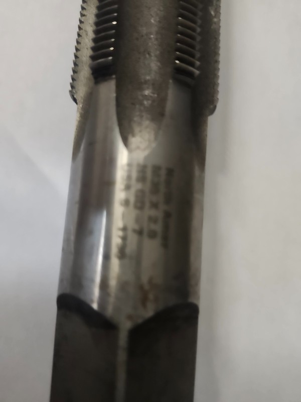 1PC M36 X 2 Thread Tap Right Hand HSS M36x2.0 Straight Fluted Machine Tap