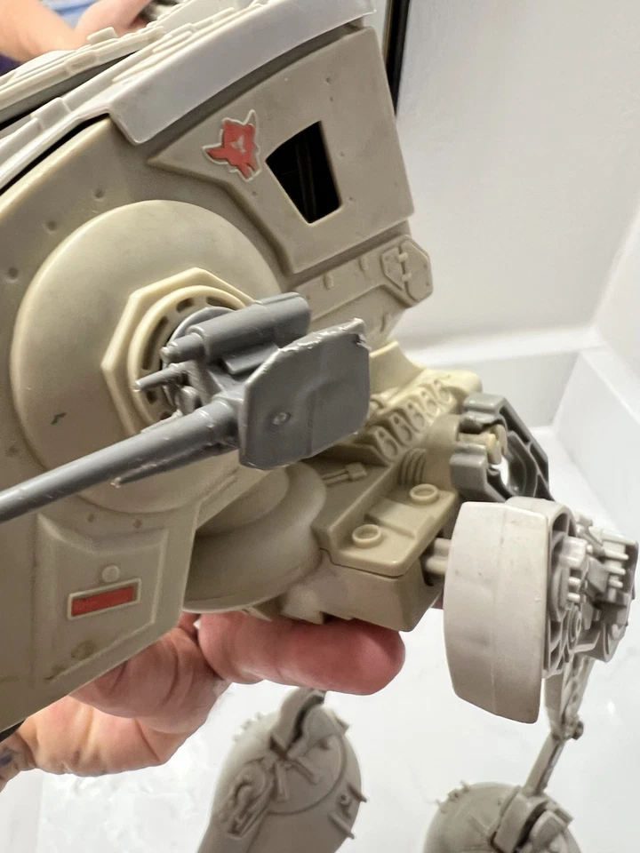 Vintage/Original 1982 Kenner Star Wars AT-ST Scout Walker -Leitura Quase Completa - Imagem 4 de 4
