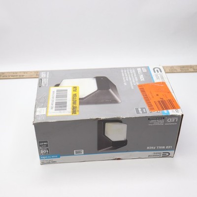 Commercial Electric LED Wall Pack Aluminum Dark Bronze 1500lm 1005 954 834