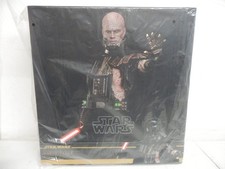 HOT TOYS STAR WARS DX44 DARTH VADER BATTLE DAMAGED 1 6 SCALE FIGURE NEW  OS