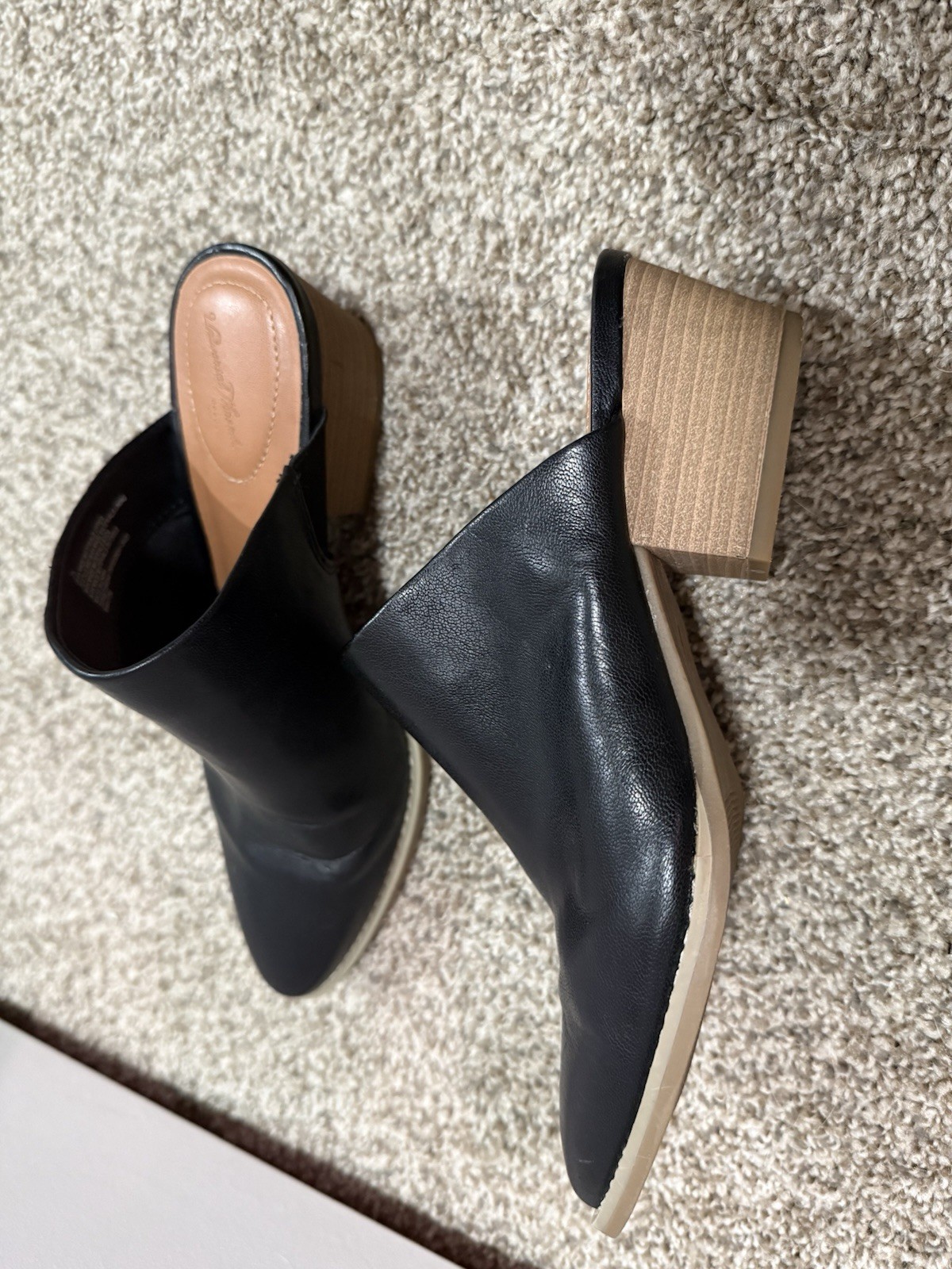 Universal Thread Black Pointed Toe Block Heel Mul… - image 7