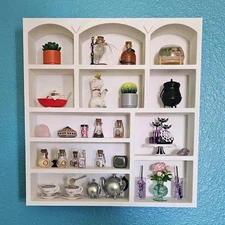 Miniature Wall/Tabletop White Display Shelf MiniVerse, MiniBrand, Trinkets 1:6