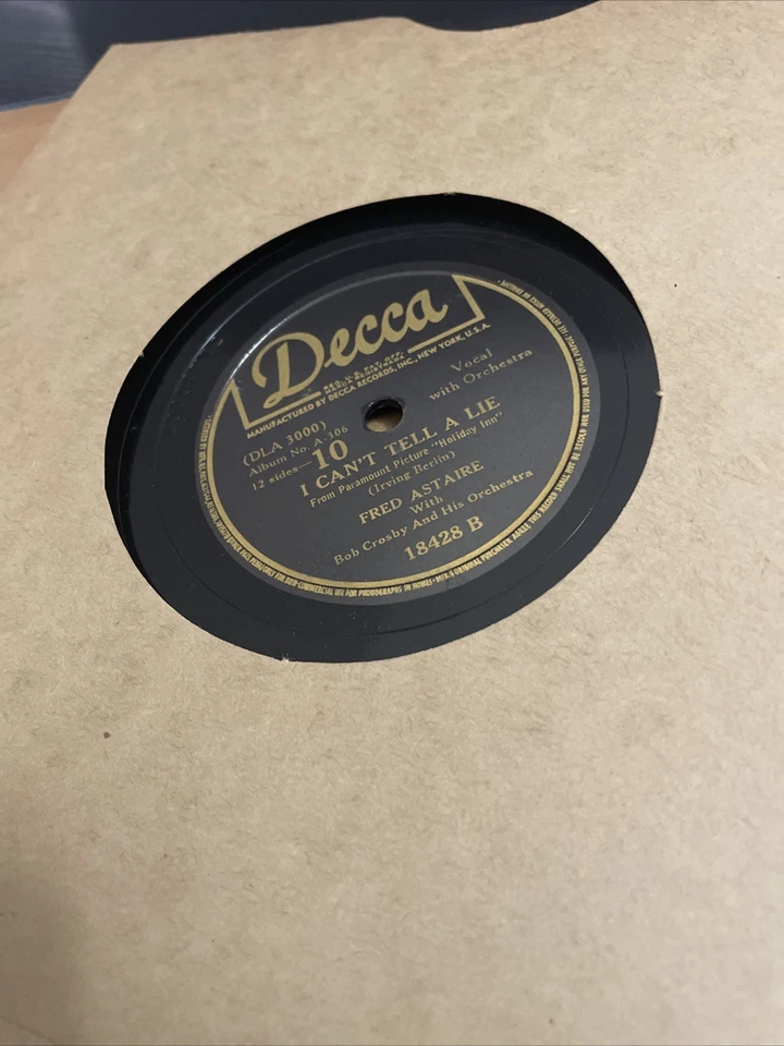 Bing Crosby 6 X 78 rpm: Song Hits From Holiday Inn - Decca 306 - 18M Series 1942 Foto 3 de 4