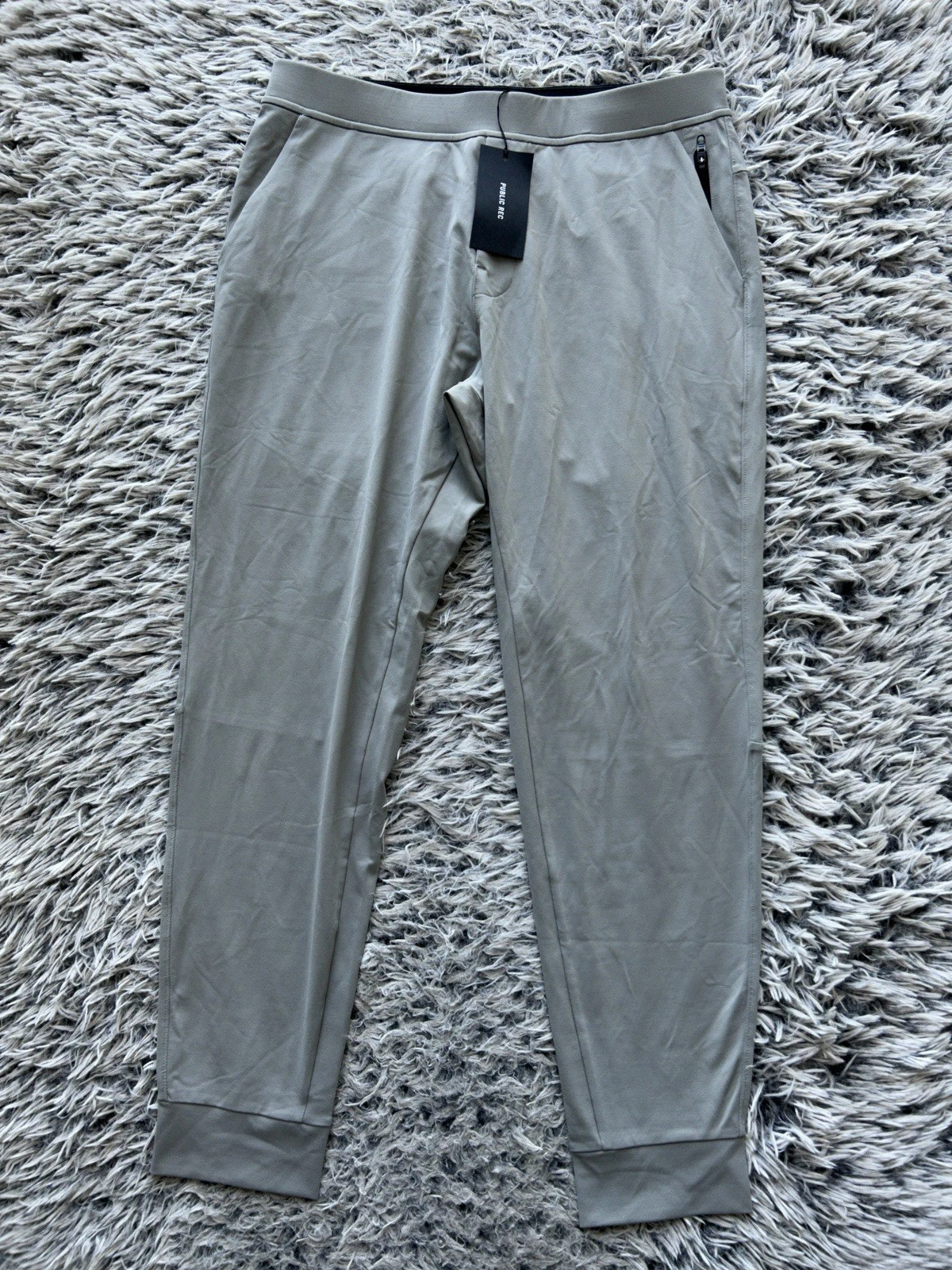 Public Rec NWT Pants Mens 34 Gray All Day Every Day Jogger Elastic Waist Stretch