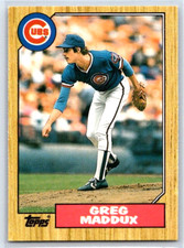Greg Maddux  - 1987 Topps Traded #70T -  Rookie Card  - NR MINT  HOF (14)