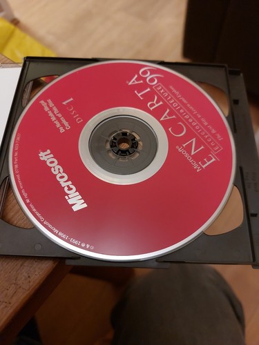 2 CD Microsoft Encarta Encyclopaedia Deluxe 99 CD ROM - Good Condition - Picture 4 of 6