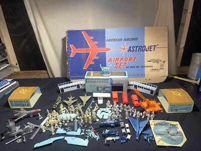 Marx American Airlines Astrojet Airport Set #4810 - Int'l Jetport