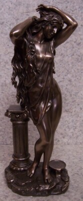 Figurine Statue Ancient Greece Aphrodite Goddess Love & Beauty NEW with gift box