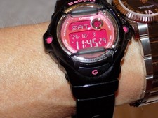 Casio Baby-G BGD-5000U-1BJF Cassa 45,7 mm ROSA/resina nera con cinturino in resina nero