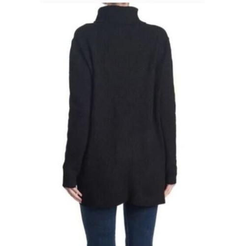 Sweet Romeo Abstract Rib Hi-Low Turtleneck Tunic Sweater in Black Medium $58 - Picture 2 of 5