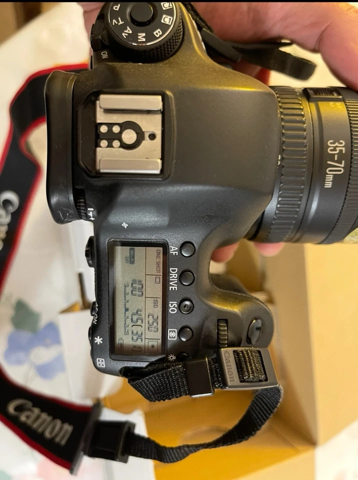 Canon EOS 6D 20,2 Mpix Appareil Photo Reflex Numérique + Objectif Canon 35-70 - Photo 4/4