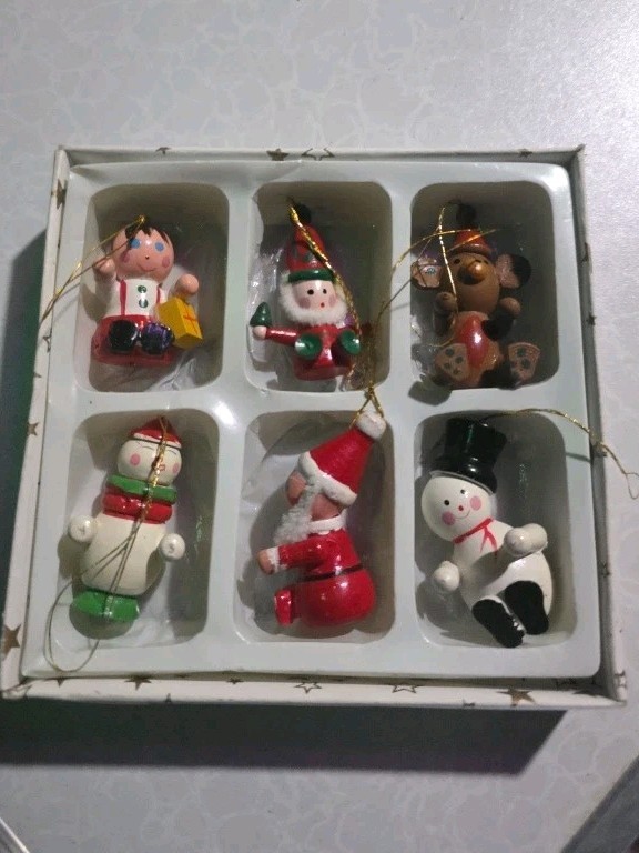 Vintage Wooden Christmas Ornaments Mini Holiday Decor Tree Wood Tiny Small