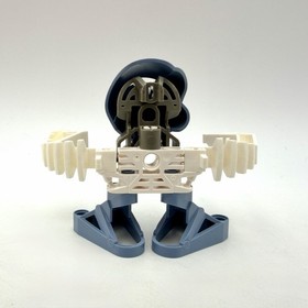 LEGO Bionicle - Matoro (1393) McDonald&rsquo;s Exclusive - 99% Complete, Missing Disc