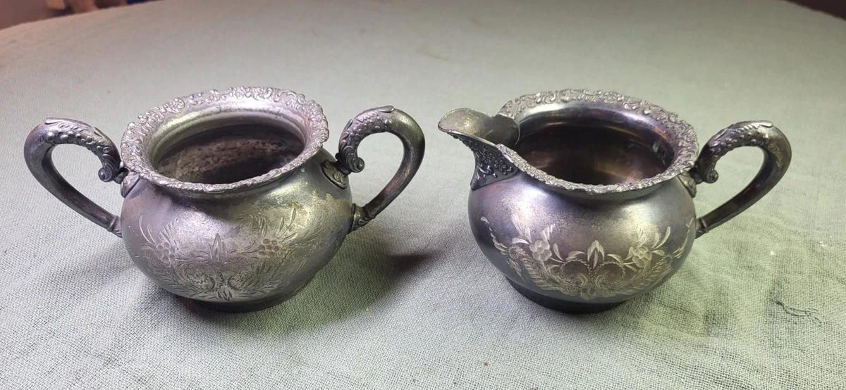 25+ Victorian 1900-1940 Antique US Silver-Plated Creamers & Sugar