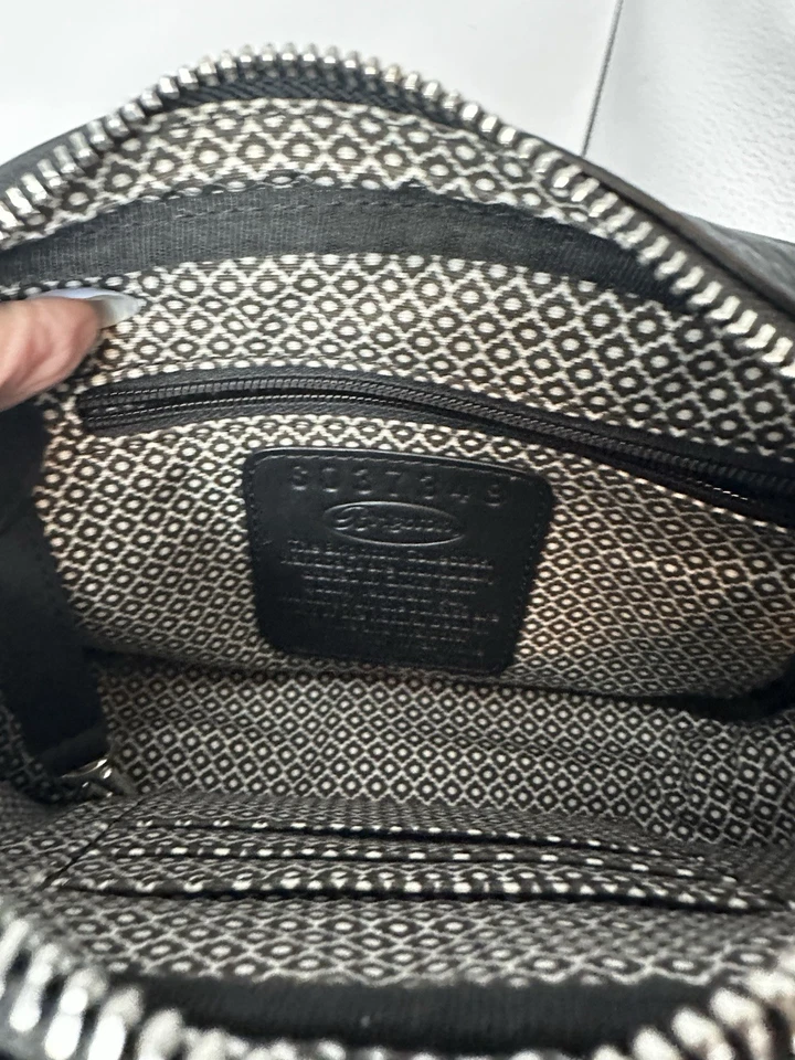 BOLSO CLUTCH BANDOLERA BRIGHTON DECLARACIÓN JADE BORDADO FLORAL TACHONADO Foto 4 de 4