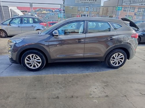 Puerta Delantera Derecha para HYUNDAI TUCSON (TL) 25 Aniversario 4x2 20 560764 - Imagen 4 de 9