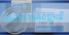 1piece NEW OMRON V520-R221SH Digital Barcode Reader