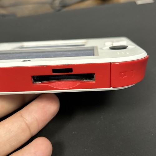 Consola portátil Nintendo 2DS roja/blanca (tal cual reparación) problema de deriva/pantalla - funciona - Imagen 13 de 24