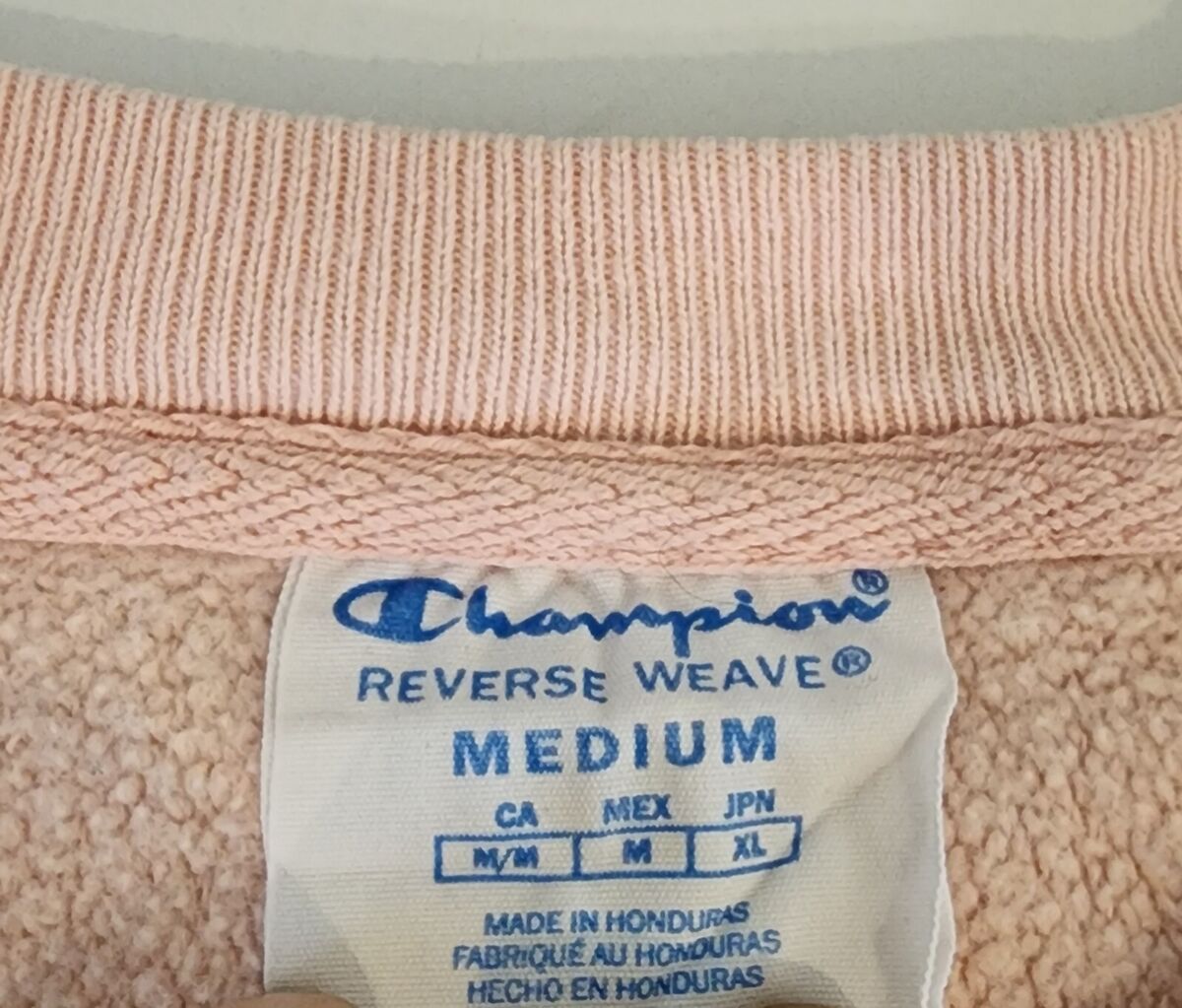 Vintage Champion Reverse Weave Sweatshirt Pink Size Medium Vintage Champion Reverse Weave Sweatshirt Pink Size Medium