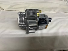 Honeywell VR8304P4256 Natural Gas Control Thermostat    24V Class 2 Transformer