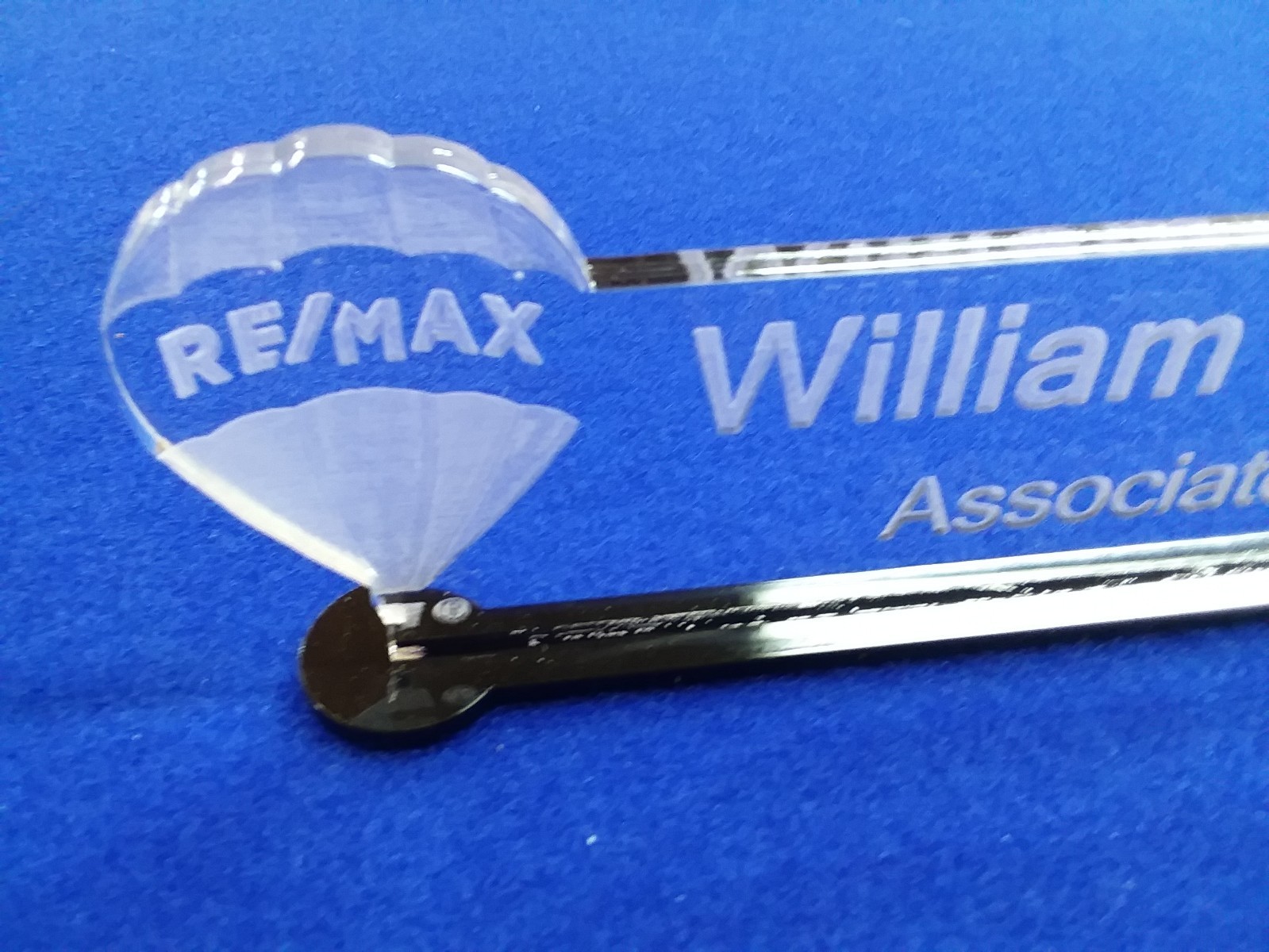 Personalized Re/Max ReMax Logo Real Estate Acrylic Glass NAME PLATE BAR ...