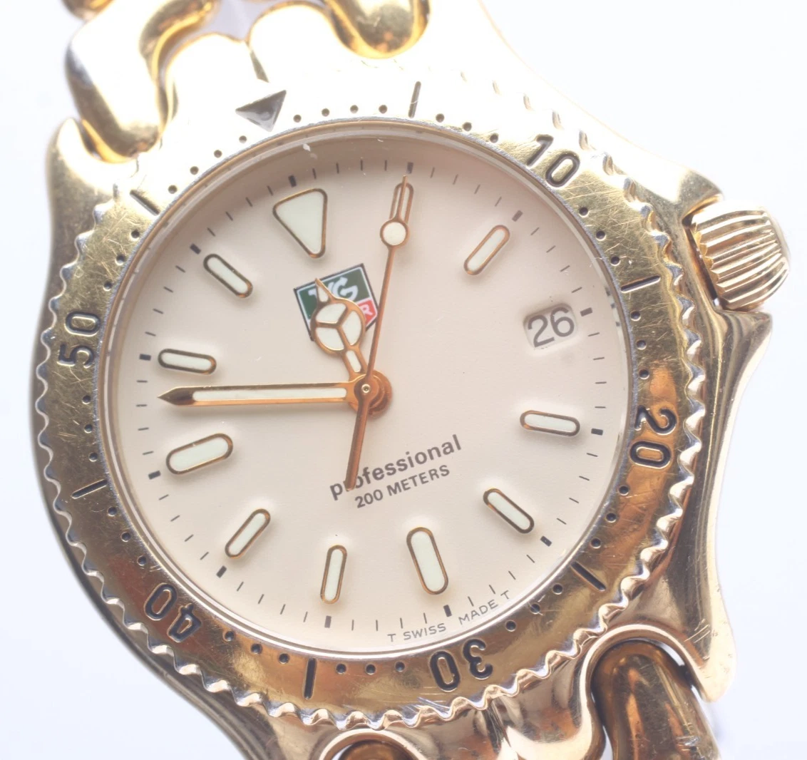 TAG Heuer Quartz 200 m (20 ATM) Water Resistance Wristwatches for