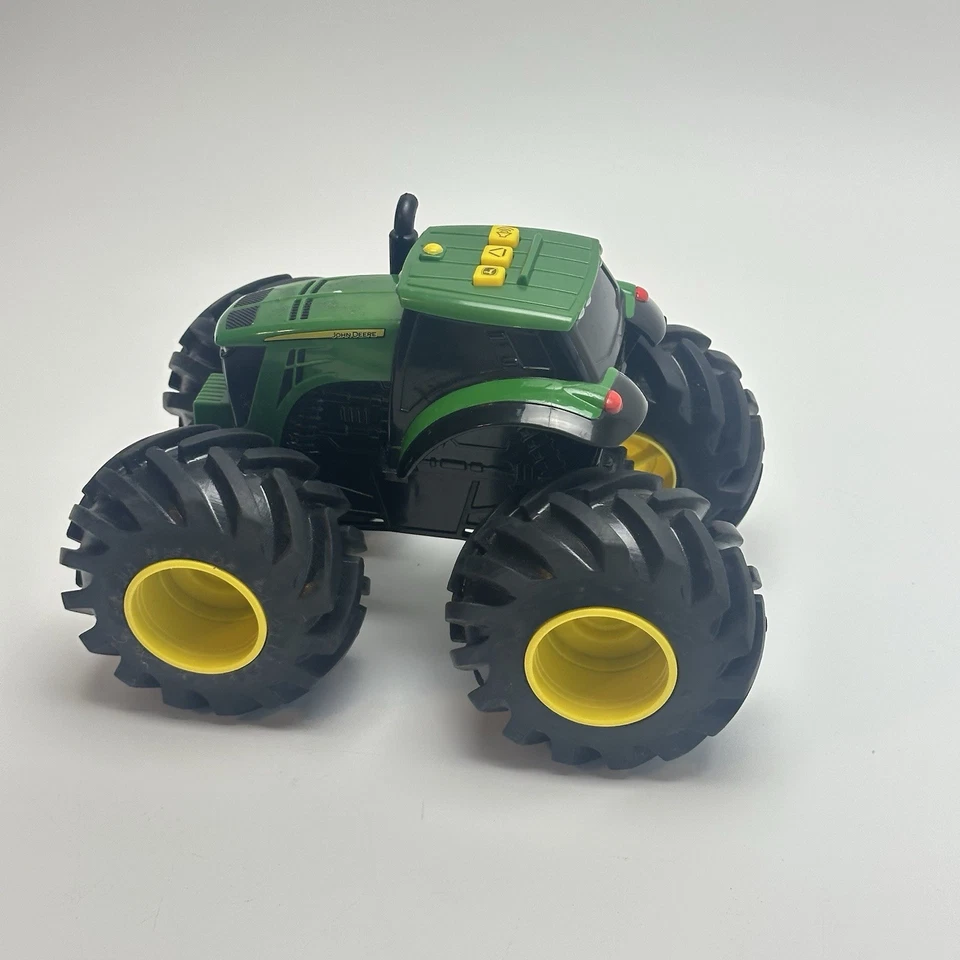 John Deere 9” Tractor Monster Treads Luces y Sonidos Verde Pulsadores Juguete Foto 3 de 4