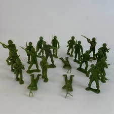 Vintage Marx 54mm Green Army Men Soldiers Lot of 20 Plastic Military Figures