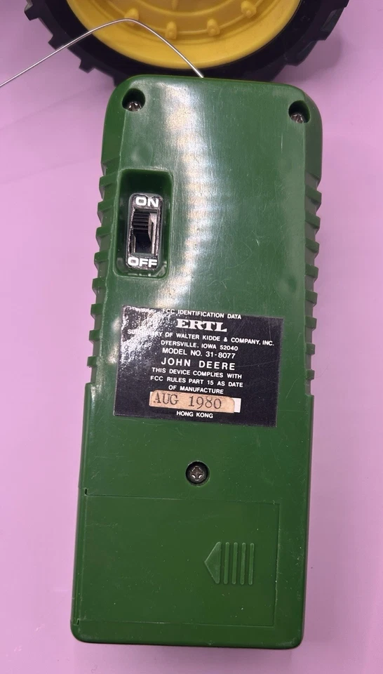 1:16 Ertl John Deere 4440 Radio Controlled R/C Tractor - Image 4 of 4