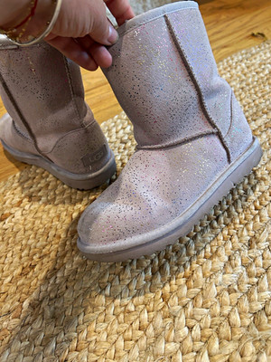 UGG Classic II Kids Glitter Gray Suede Sheepskin Lined Boots US 4 EU 36
