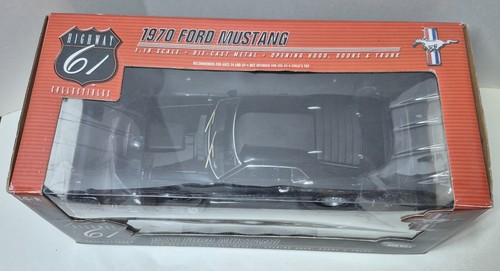 1970 Ford Mustang Highway 61 Diecast 1:18 Car - Black - Picture 3 of 8