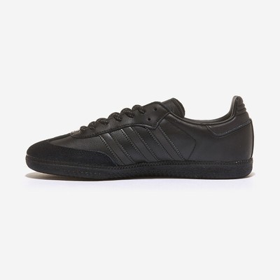 adidas samba triple black