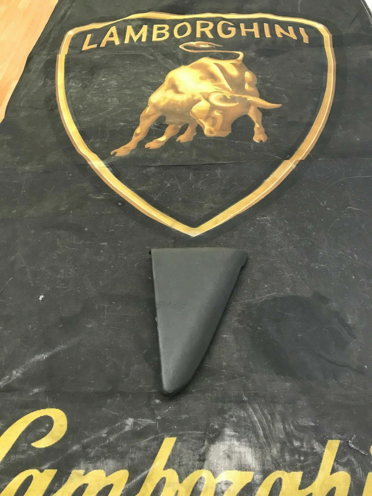 LAMBORGHINI MURCIELAGO LP640 LEFT SIDE DOOR MIRROR TRIANGLE TRIM OEM 418868361