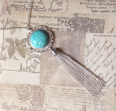 New 1920s Style Long Chain Necklace with Tassle Pendant in Black Silver or Teal