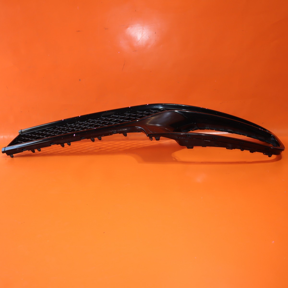 BENTLEY FLYING SPUR GRILLE RIGHT LOWER BUMPER 2020 2021 2022 3SE 807 684 OEM