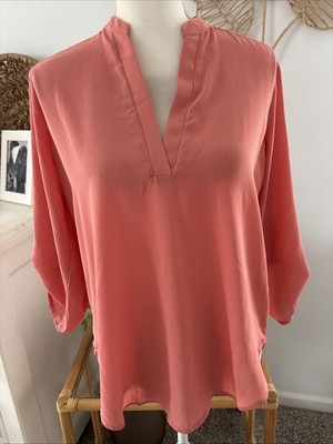 Women's Lush Blouse Shirt Top Perfect Henley 3/4 Sleeve V Neck Peach Rayon Small