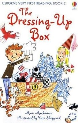 Dressing up Box Hardcover Mairi Mackinnon