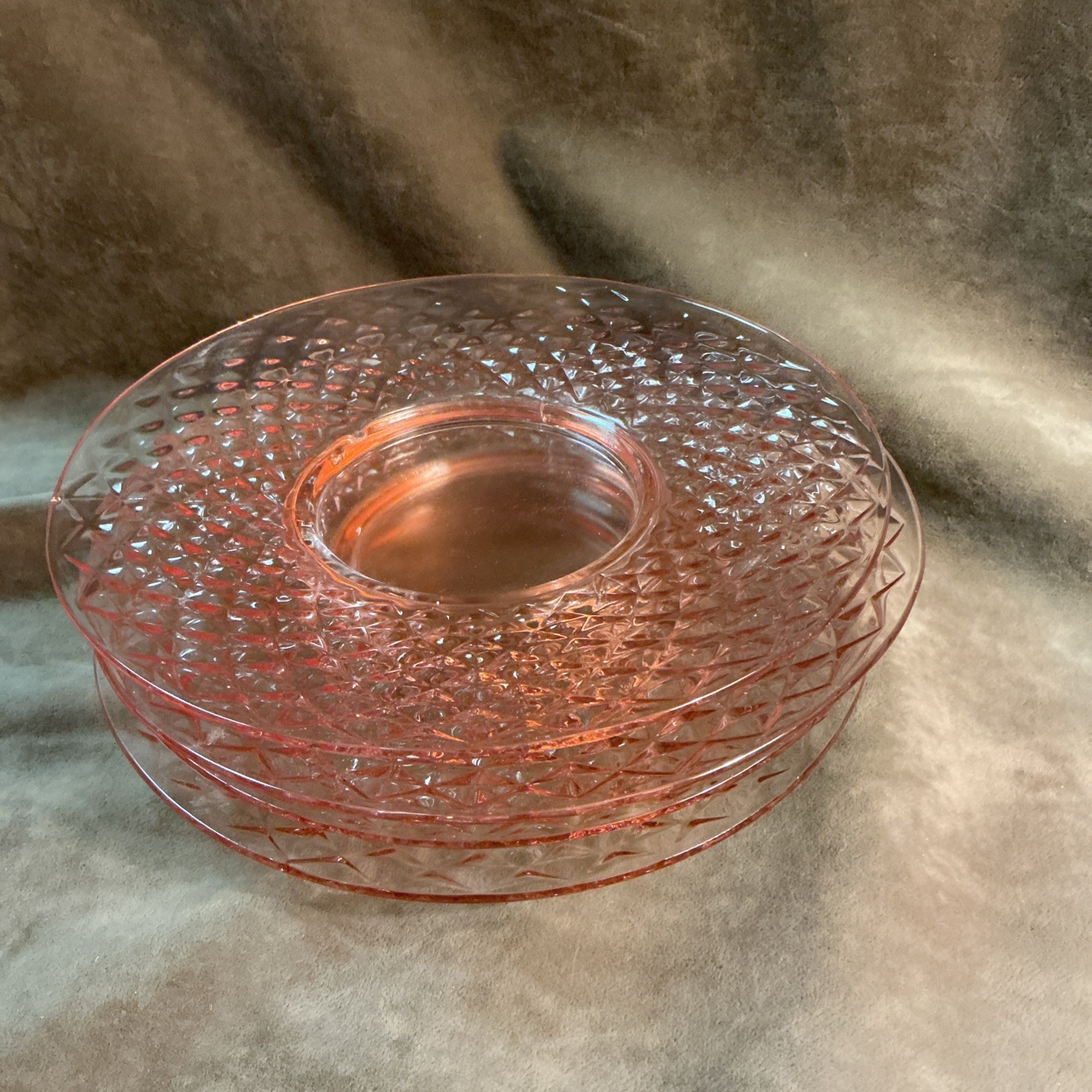 Vintage Imperial Glass Diamond Quilt Pattern Luncheon Plate Pink Lot Of 4