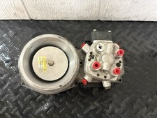 Oem 1988-1997 Volkswagen Jetta Golf Audi Fuel Distributor 0438101039
