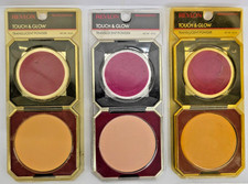 NEW REVLON TOUCH  GLOW TRANSLUCENT POWDER- TRANSLUCENT 1 READ 