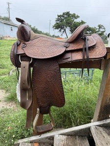 Used Western Saddle 15” Seat Kid Saddle Trail Saddle Barrel Saddle GUC