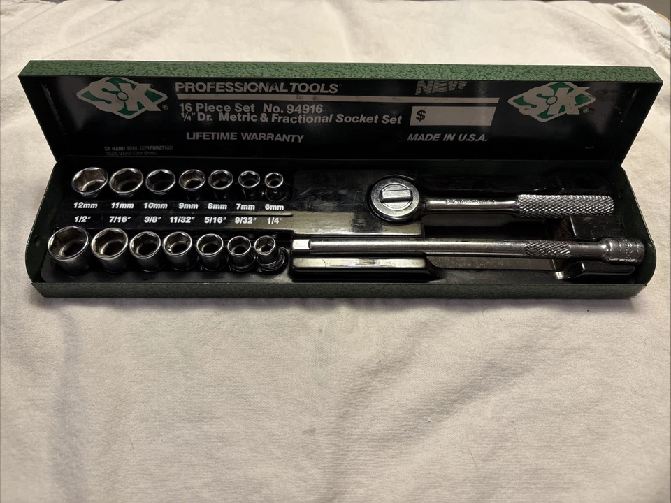 S-K Professional Tools 1/4" Drive 16pc Metric & Fractional Socket Set w/ Case - Image 2 of 4