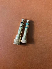 2 3.5mm to 6.35mm audio adapters