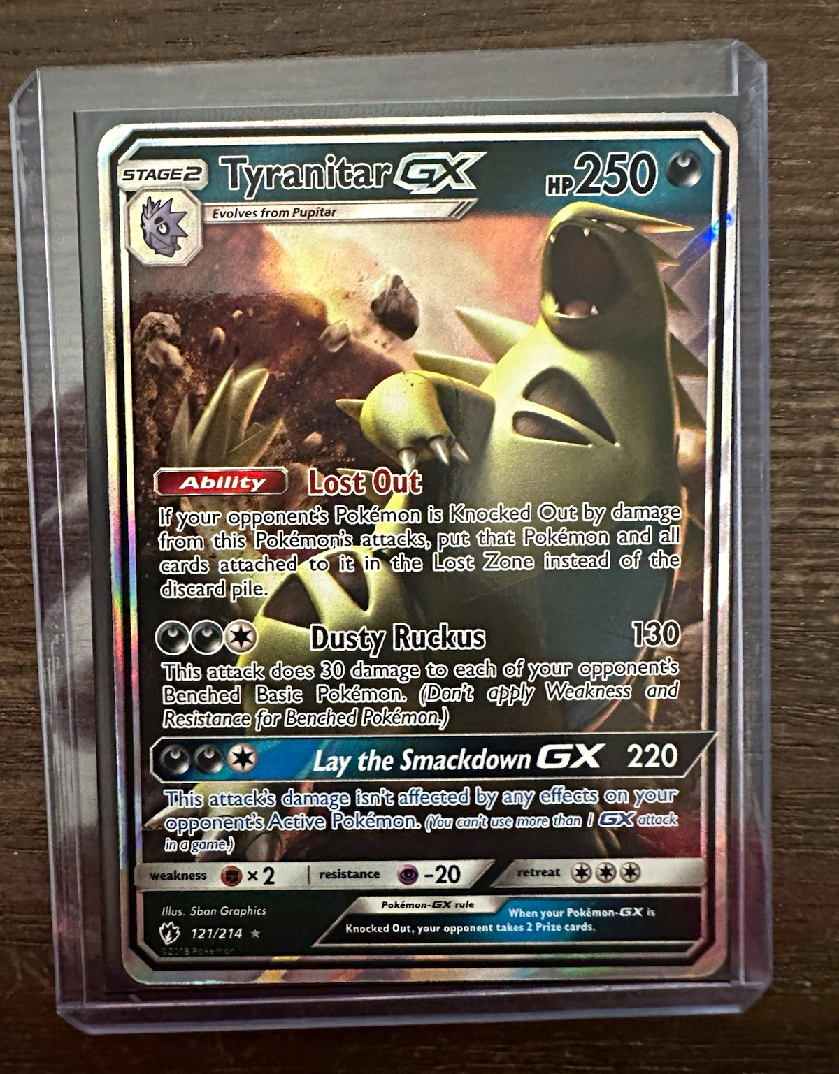Tyranitar GX Ultra Rare Holo 121/214 SM Lost Thunder 2018 NM