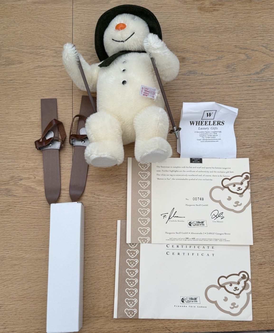 Steiff Limited Edition The Snowman Skiing 2004 Limited to 1500 Mohair Boxed 26cm