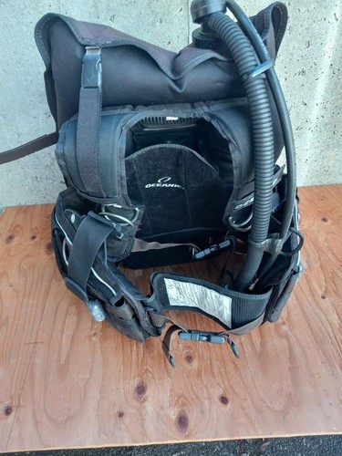 SCUBA BUOYANCY COMPENSATOR* OCEANIC* CHUTE 3* LARGE** USED !! - Picture 1 of 6