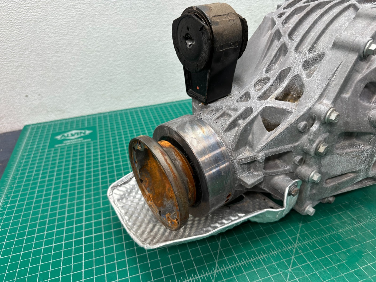 14-24 MASERATI GHIBLI - REAR DIFFERENTIAL DIFF AXLE CARRIER 2.80 RATIO OEM
