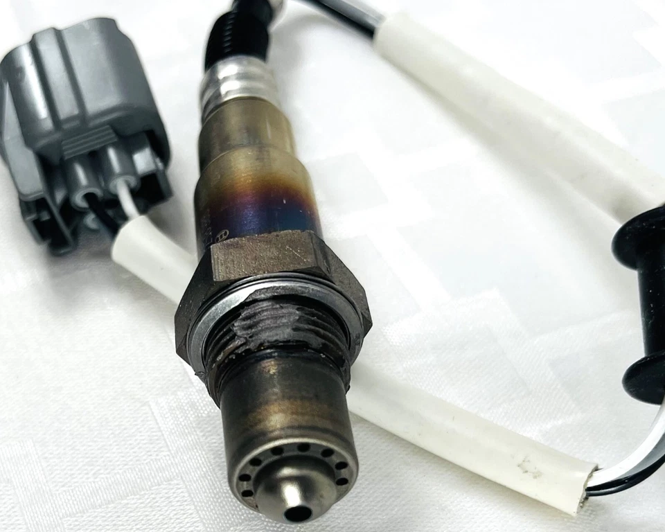 Sensor de oxigênio Bosch 13685 O2 equipamento original compatível com 02-04 Honda Odyssey 3.5L-V6 - Imagem 4 de 4