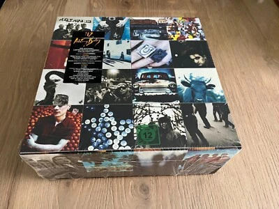U2 - Achtung Baby - 20ème Anniversaire (Coffret Uber Deluxe) - NEUF. - Photo 1/4